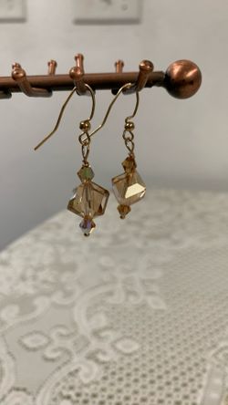 Aretes Nuebos
