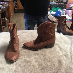Low Cut Cowboy Boots 