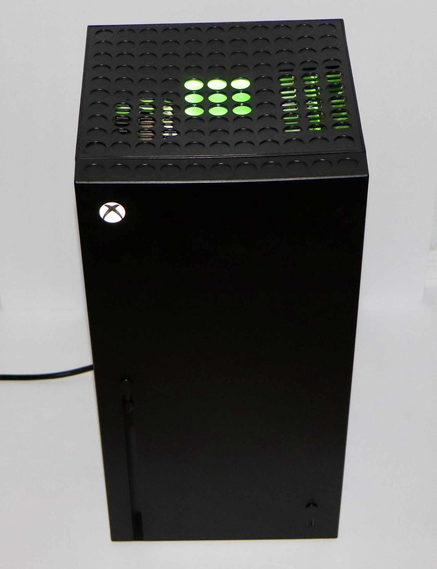 XBOX SERIES X REPLICA MINI FRIDGE