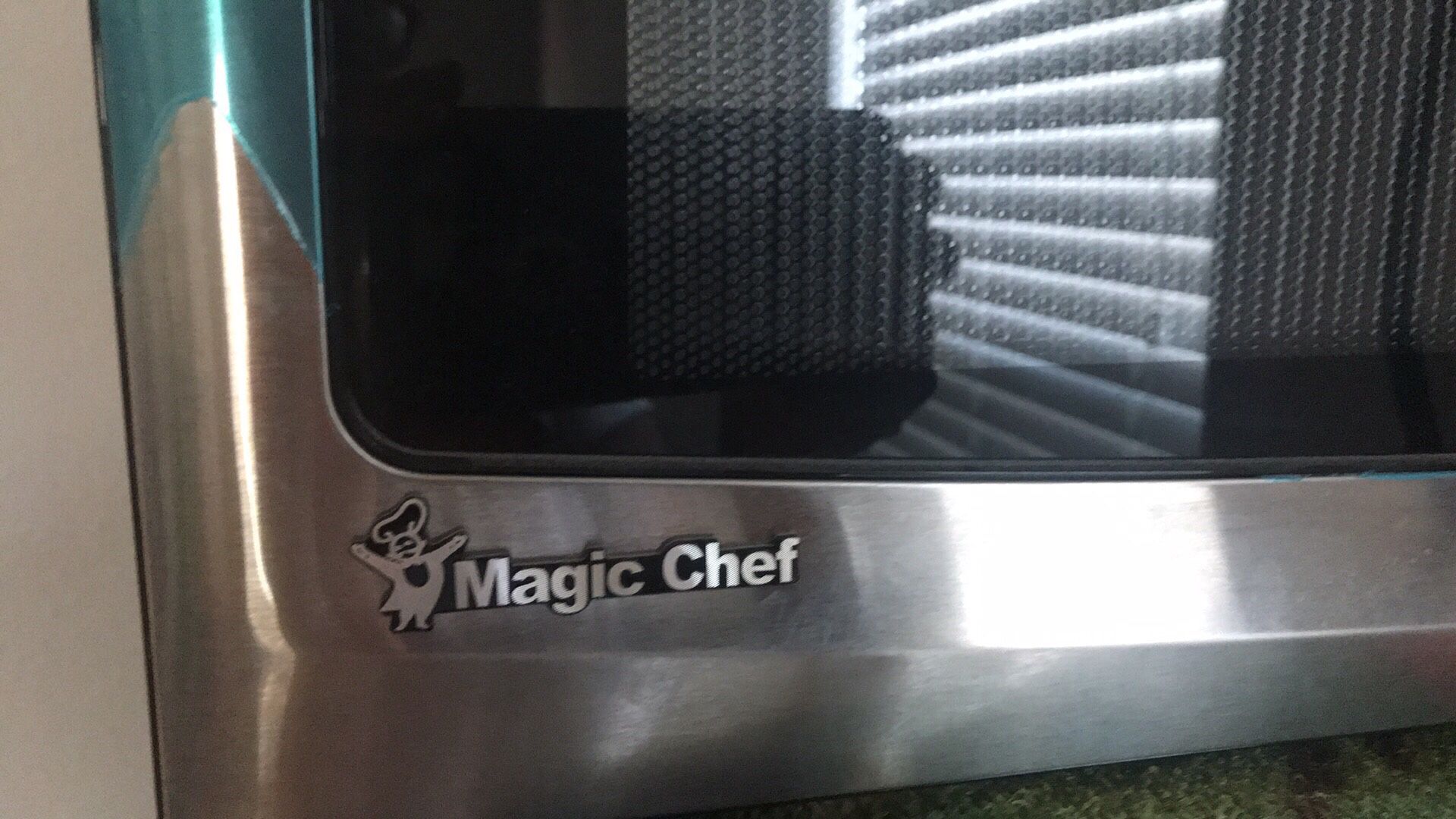 Magic Chef microwave New