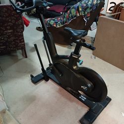 Flywheel Indoor Cycling Bike