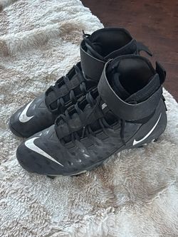 Nike Lineman Football Cleats