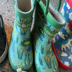 4c girl boots 2025