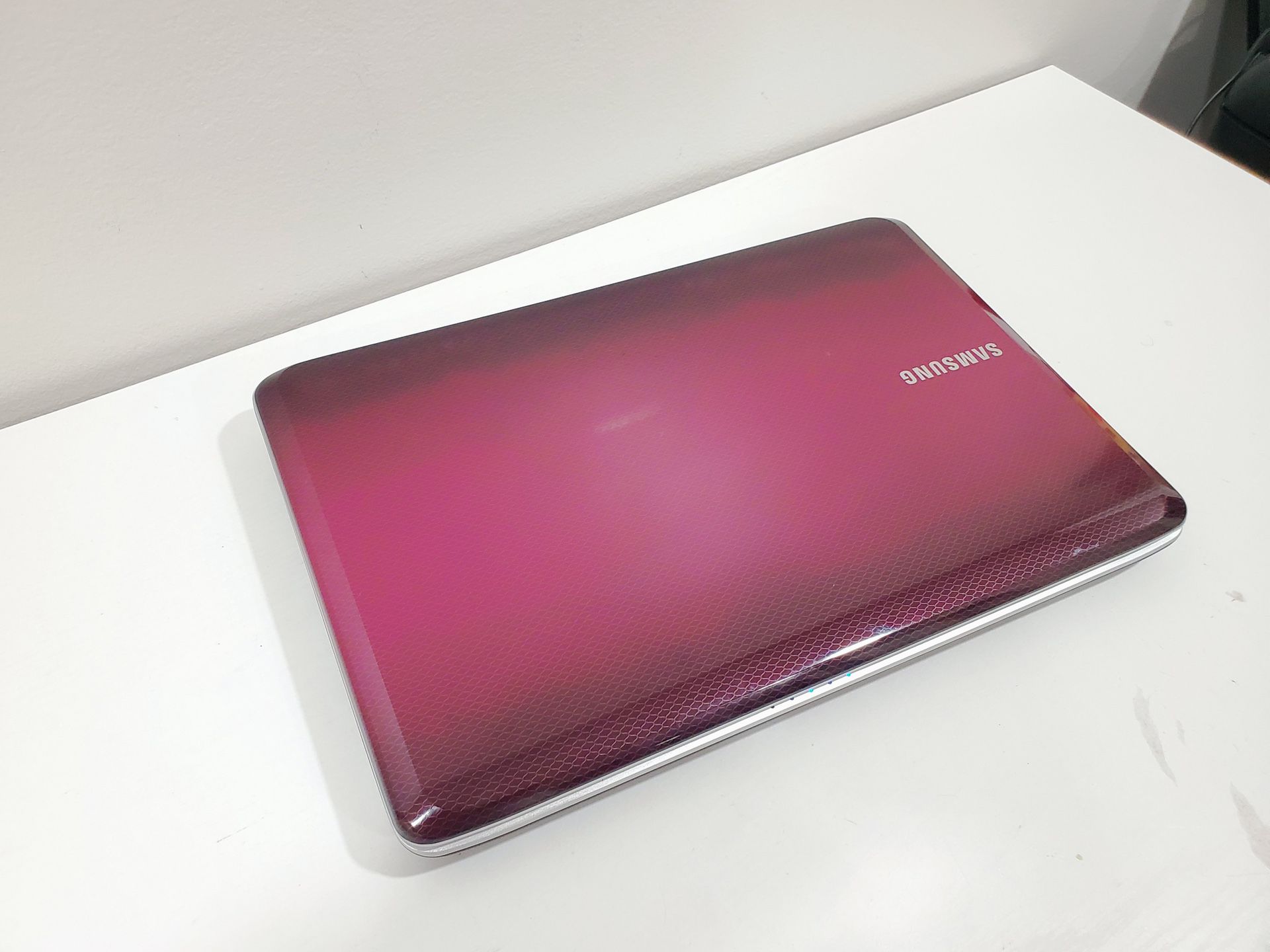 Laptop Samsung R528 DS01 Intel T4400 2.2 4 GB RAM 300 GB HDD Notebook PC Windows 10 hp dell apple