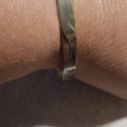 Vintage Mid-Century Mexican Sterling Silver Ribbon Cuff - Eagle 1 Hallmark - 20g
