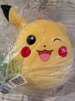 Winking Pikachu Pokémon Ultra-soft Squishmello.
