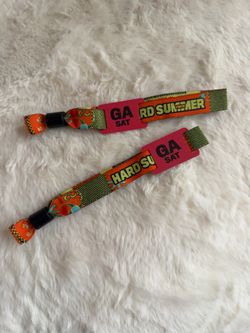 Hard summer Saturday FIRM PRICE  READ DISCRIPTION