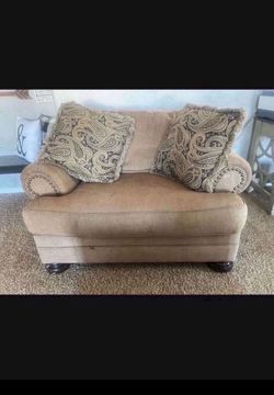 Loveseat $100
