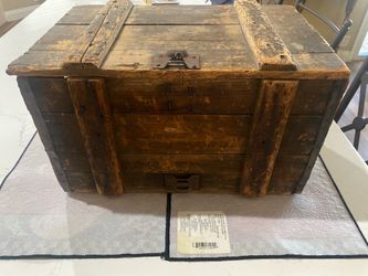 Antique Wooden Blatz Beer Case