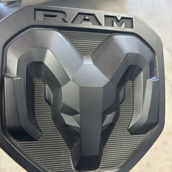 2019-2023 Ram Tailgate Emblem 