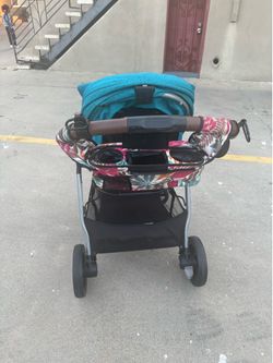Maxi cost stroller- AS IS