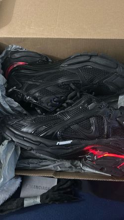 BALENCIAGA RUNNERS LED