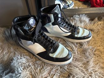 Louis Vuitton High-Top Sneakers