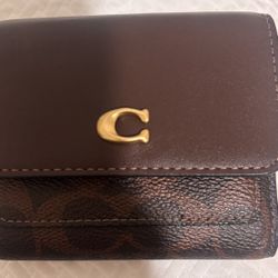 Brown Coach Wallet 