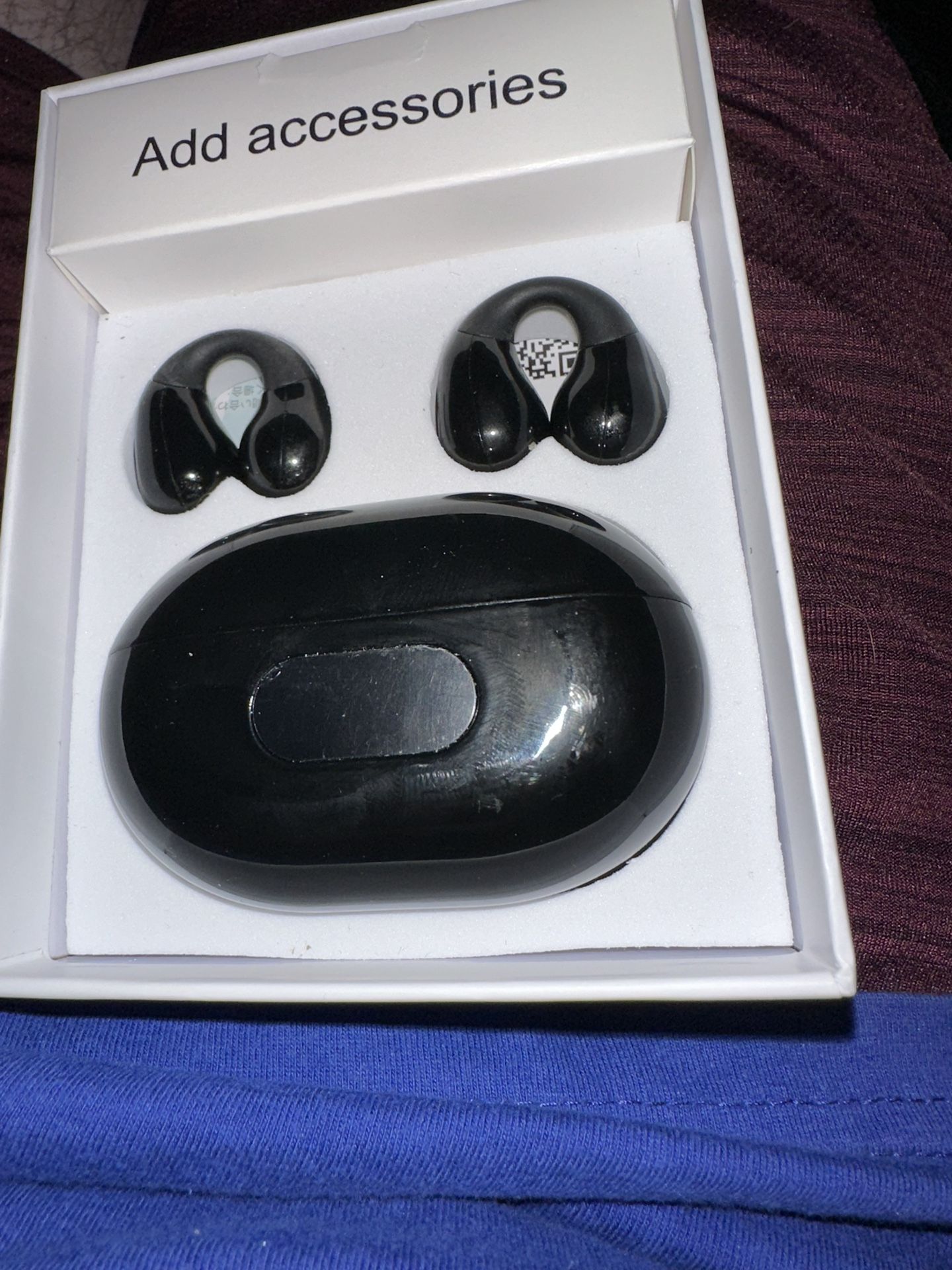 Earbuds