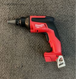 Milwaukee fuel screw gun