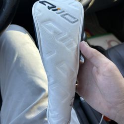 Taylormade QI10 3 Hybrid Head Cover