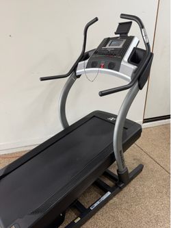 Nordictrack incline trainer treadmill