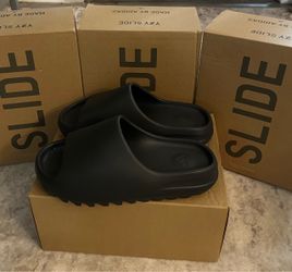 Adidas Yeezy Slide Black