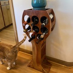 Cute Wine Rack & Stand 