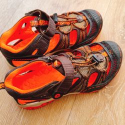 NEW Shoes Bundle – Native, Converse, Boots & Water Sandals