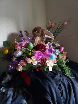 Beautiful Easter ornament for table