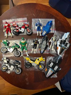 VINTAGE Power Rangers Bandai Toy Lot! Vehicles, Motorcyles, Speedsters etc