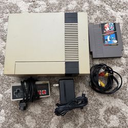 Nintendo Nes Console With Super Mario Bros