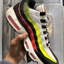 Air max 95 SE “Neon collection” size 11M