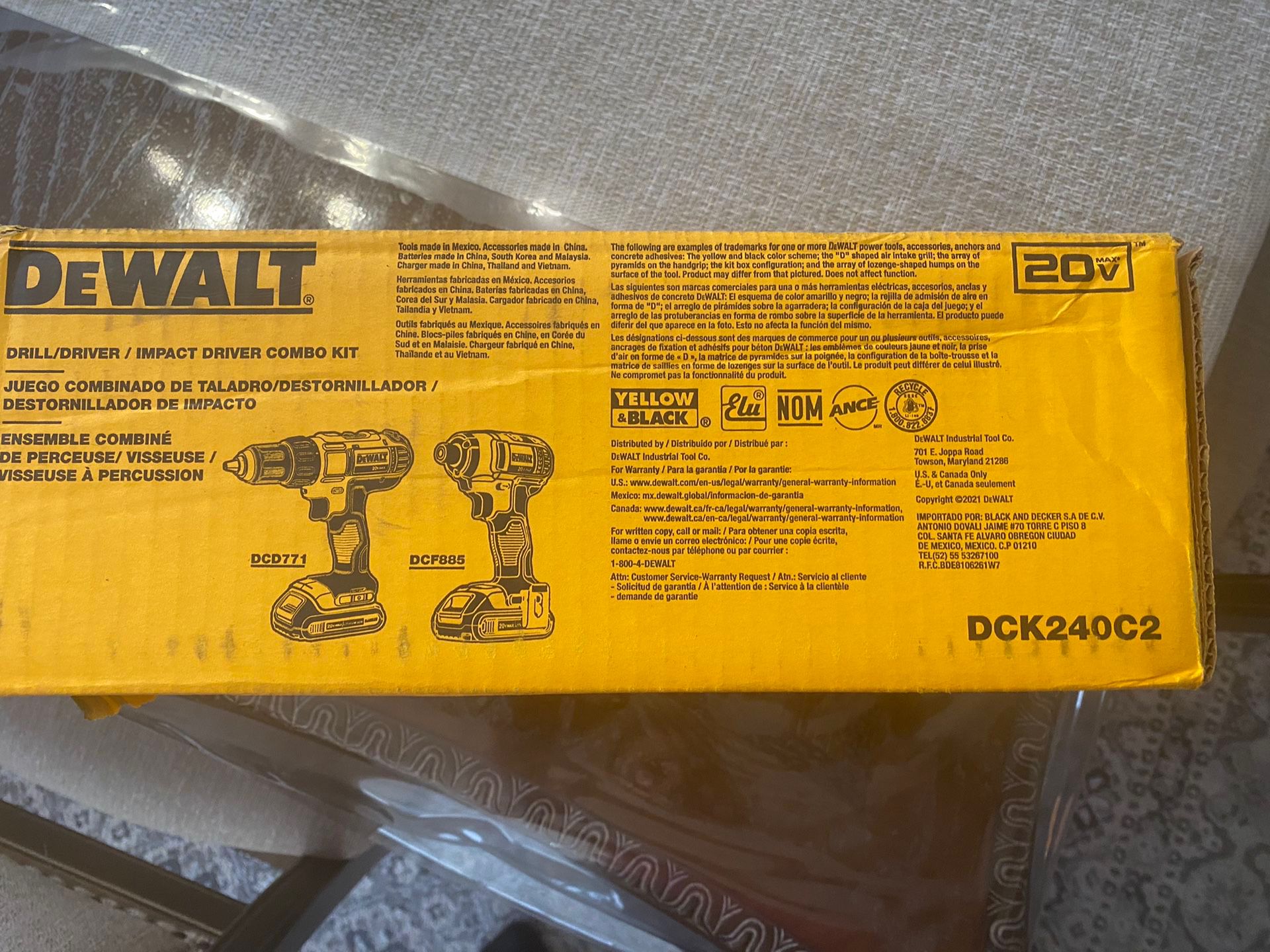 DEWALT 20V MAX Drill Kit with 2 Batteries