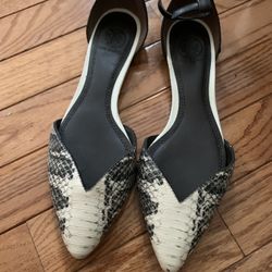 Tory Burch Size 6 Flats 