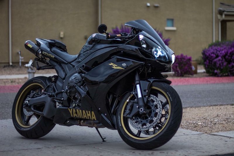 2007 Yamaha R1 Raven edition