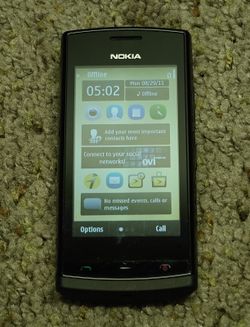 Nokia 500 3G Phone — No Charger
