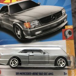 Hot Wheels. 89 Mercedes-Benz 560 SEC AMG