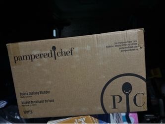 NEW Pampered chef blender
