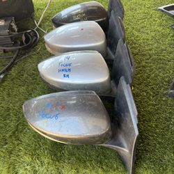 2013-2015 Ford Focus R Side Mirrors 