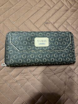 Guess Wallet