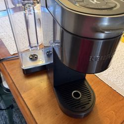 Keurig Coffee Machine See Description 