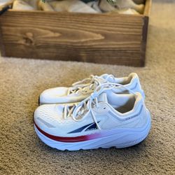 Altra Women’s Running Shoes