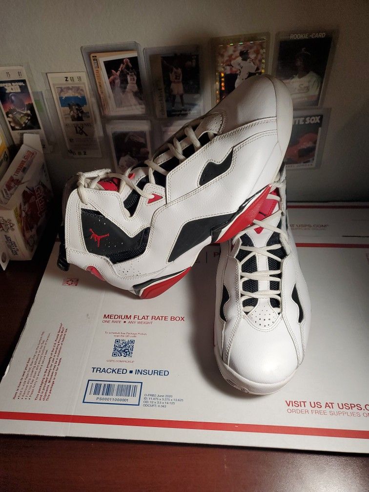 Air Jordan True Flight White Black Carmine Red Size 11 342964-112