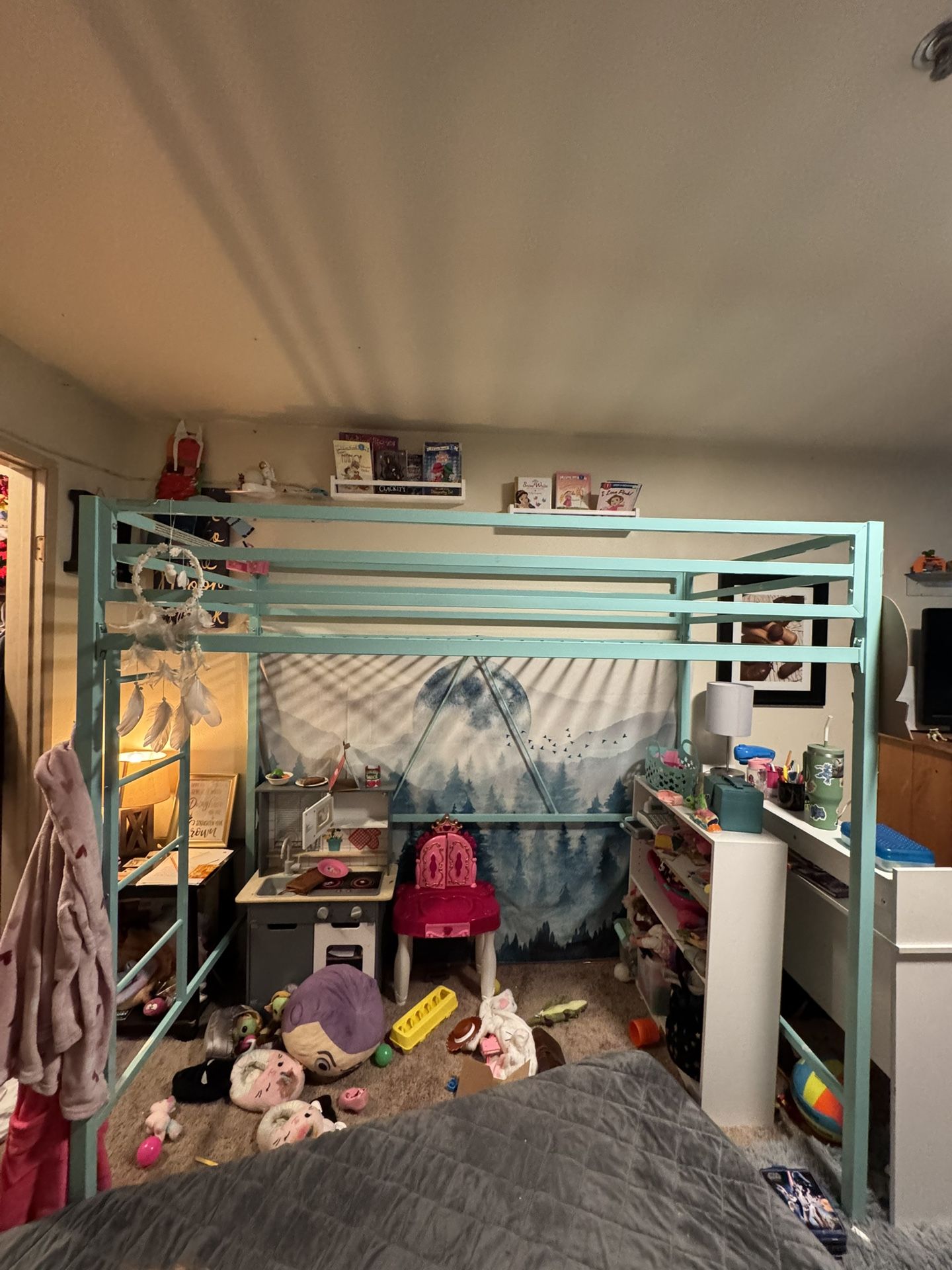 Loft Bed 