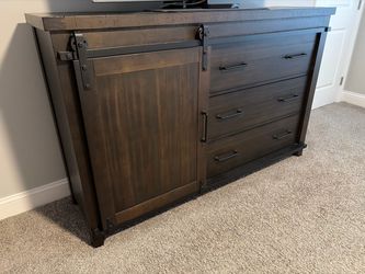 Montana Brown 5 Drawer Dresser