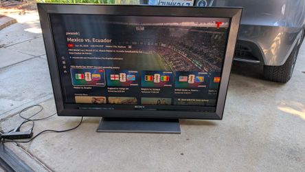 40" Sony TV