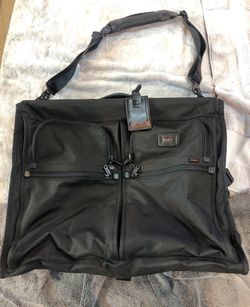 Tumi bifold classic garment bag