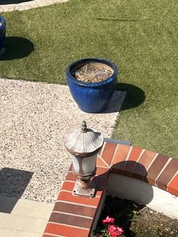 2 pots