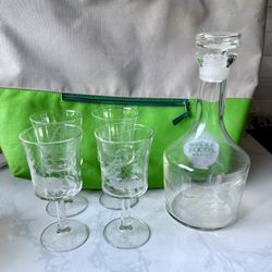 Decanter With Glasses Etched Ship 