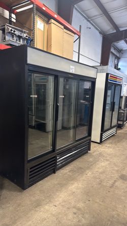 Commercial Refrigerator