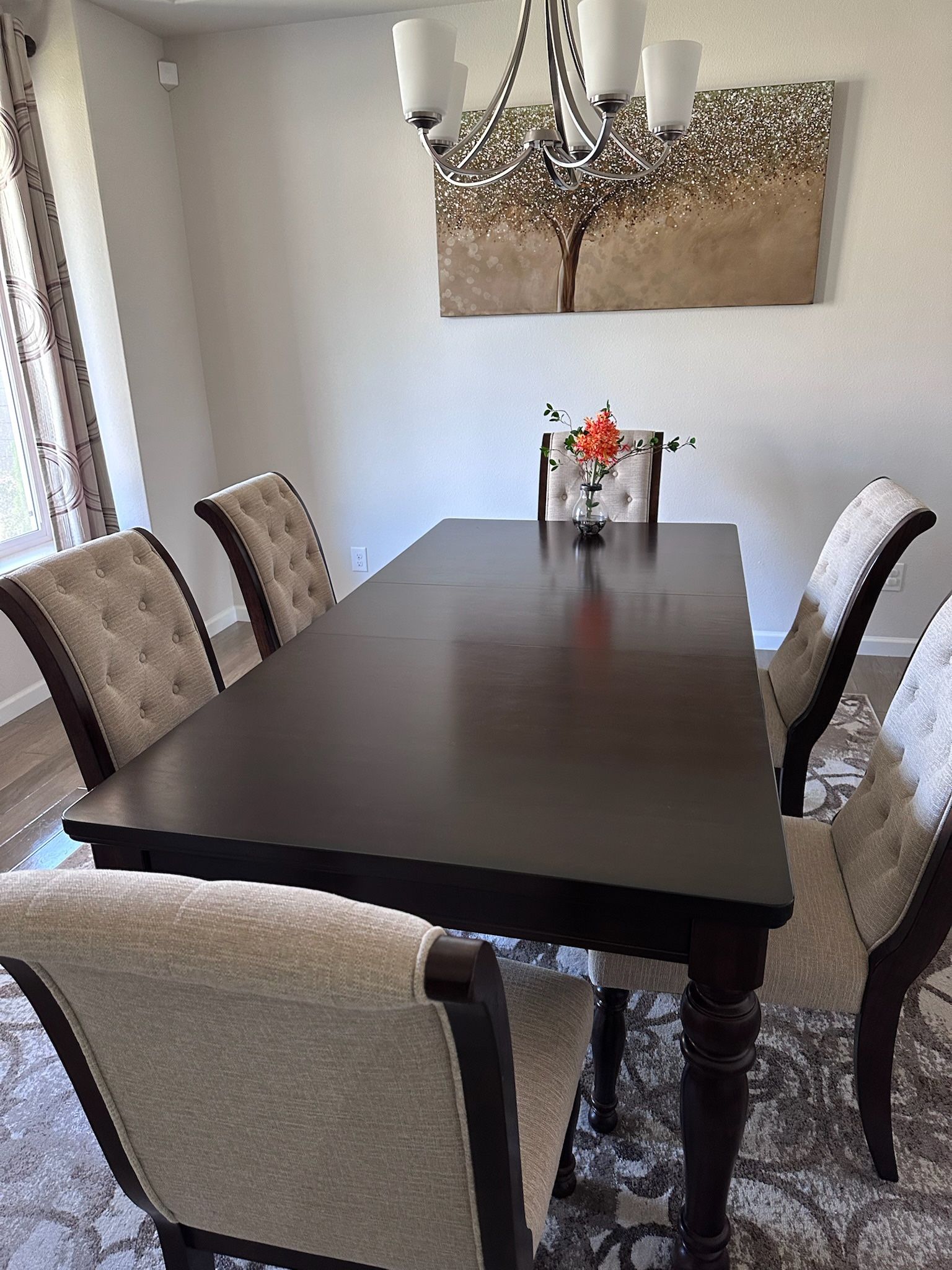 Ashley’s furniture dining room table And 6 Chairs