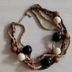 NECKLACE EARTHTONES