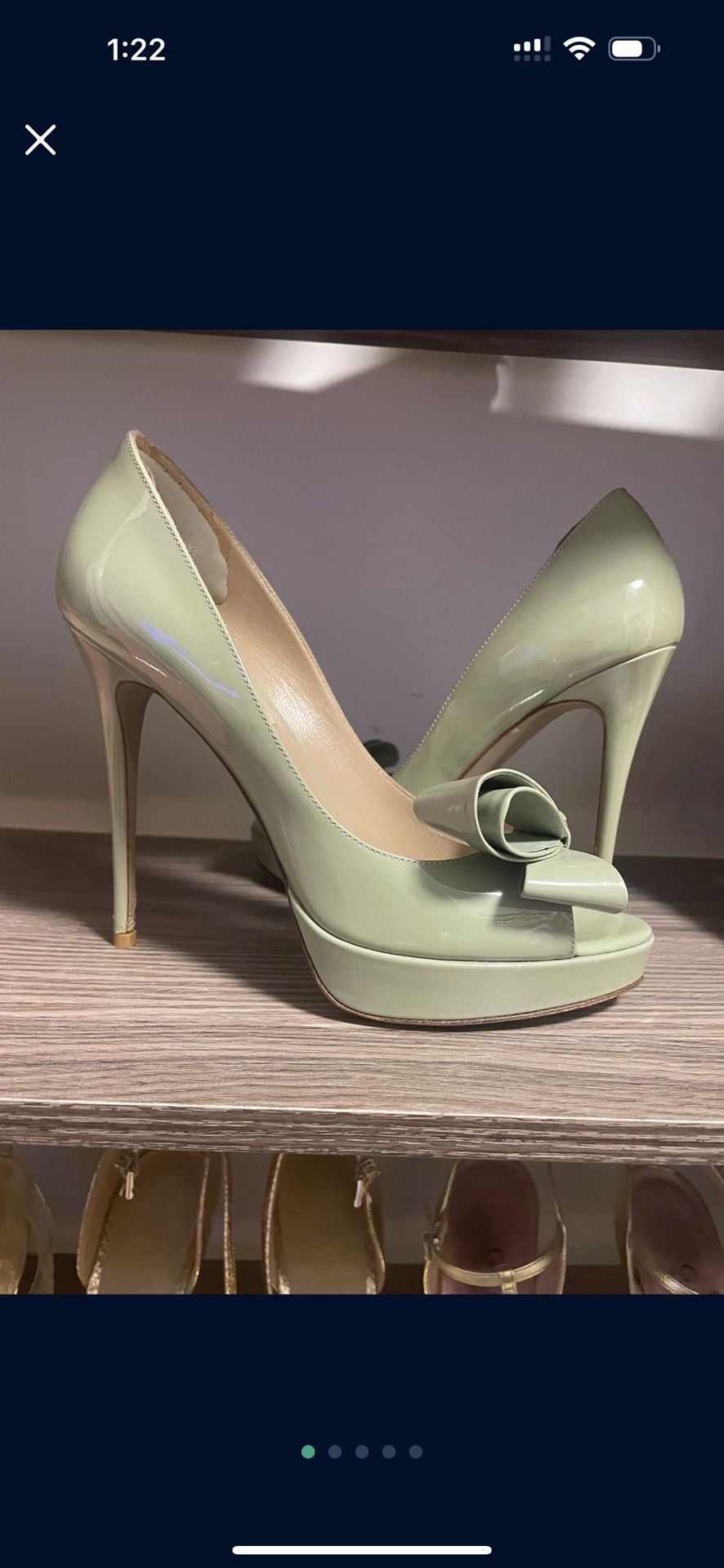 Move Out quick Sale! Valentino Pear Color Pump Size 7